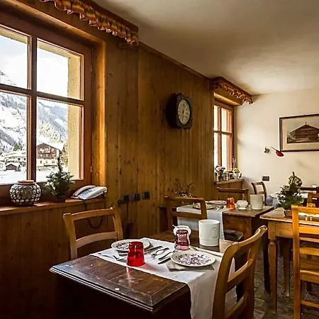 Ξενοδοχείο Lyshaus Gressoney-Saint-Jean