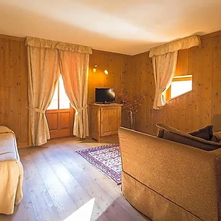 Ξενοδοχείο Lyshaus 4*