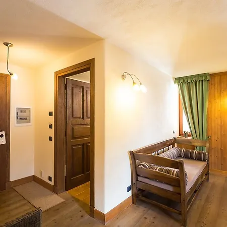 Lyshaus Hotel 4*